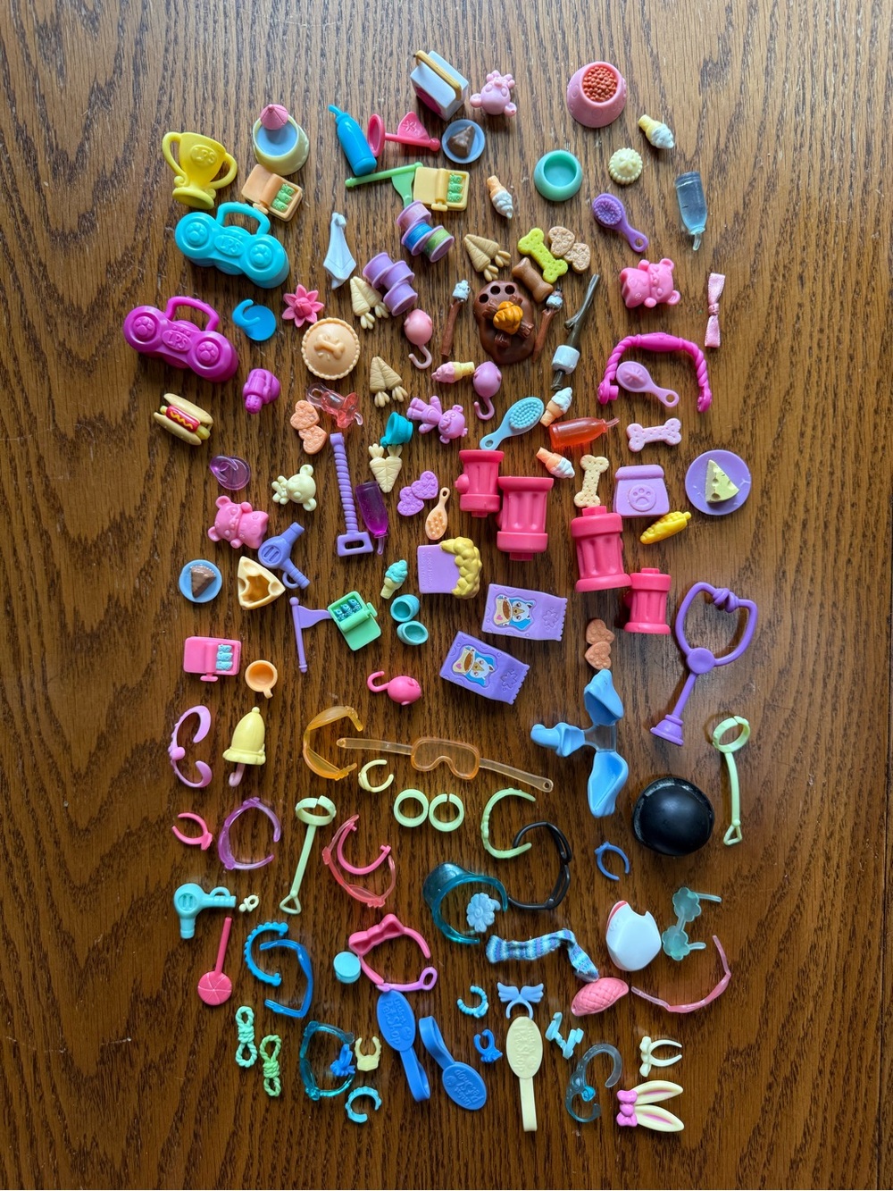 Vintage Littlest Pet Shop Accessories